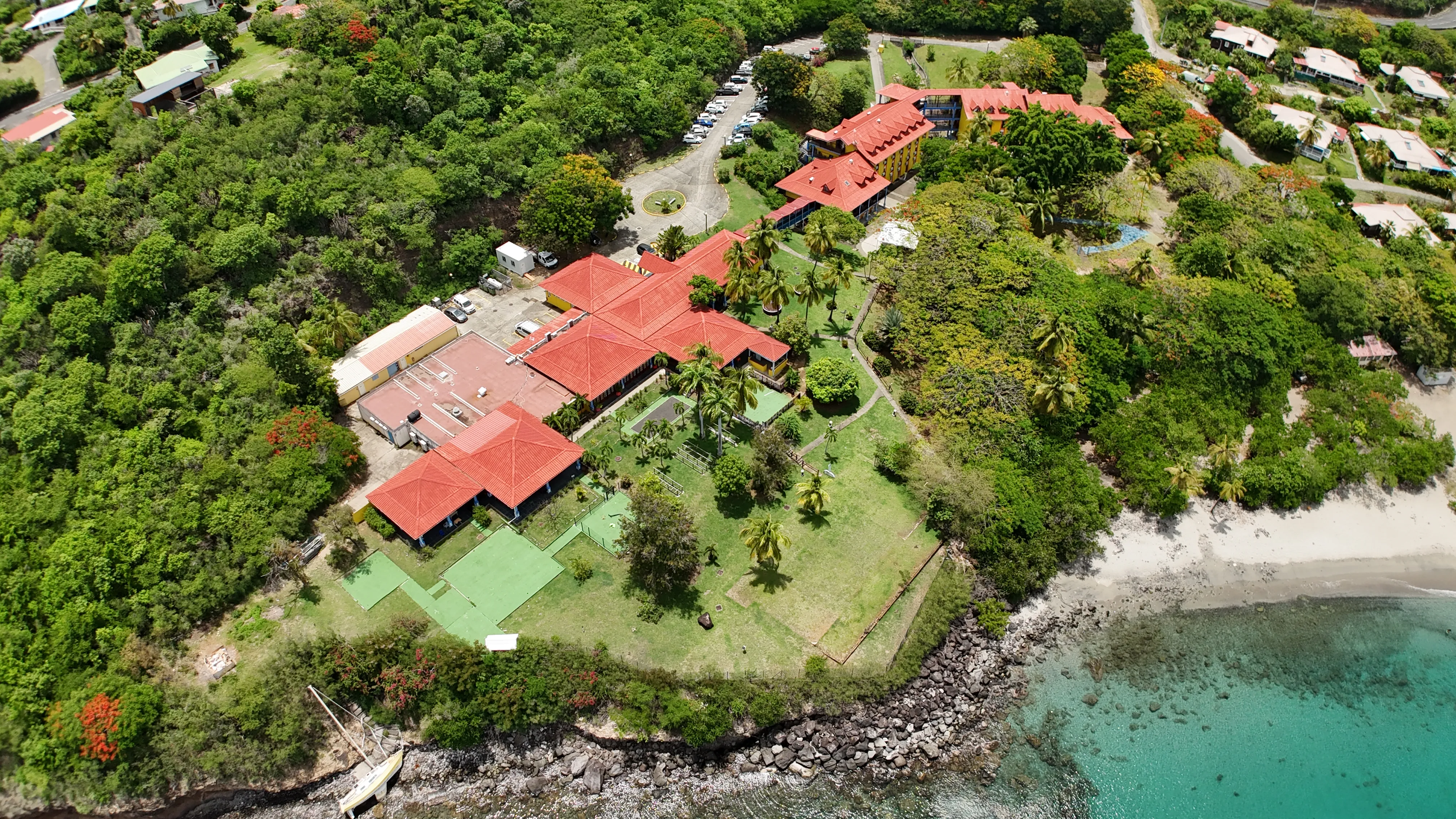 Inspection de toiture par drone en Guadeloupe